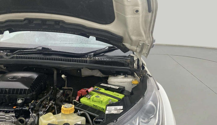 2022 Tata NEXON XZ PETROL, Petrol, Manual, 55,809 km, Engine View - Left