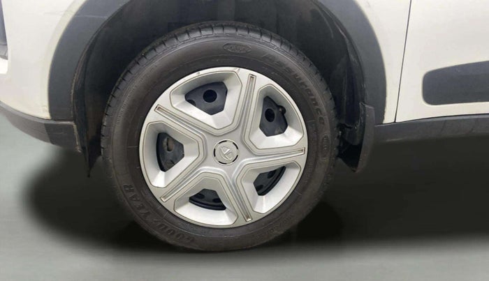 2022 Tata NEXON XZ PETROL, Petrol, Manual, 55,809 km, Left Front Wheel
