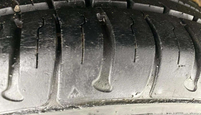 2018 Tata TIAGO NRG PETROL, Petrol, Manual, 32,406 km, Right Rear Tyre Tread