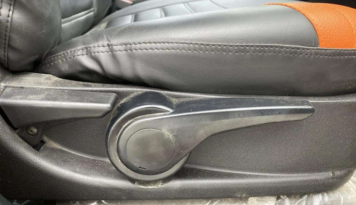 2018 Tata TIAGO NRG PETROL, Petrol, Manual, 32,406 km, Driver Side Adjustment Panel