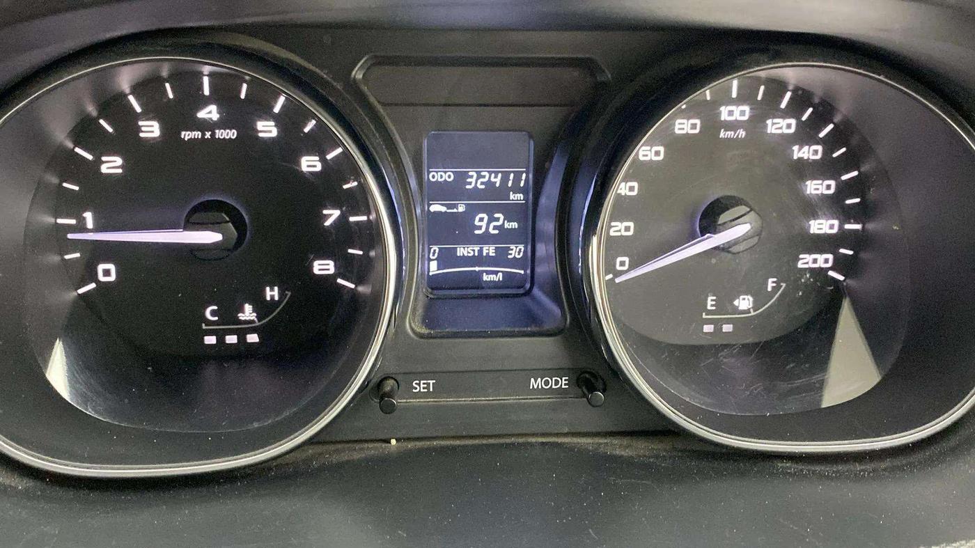 2018 Tata TIAGO NRG PETROL, Petrol, Manual, 32,406 km, Odometer Image