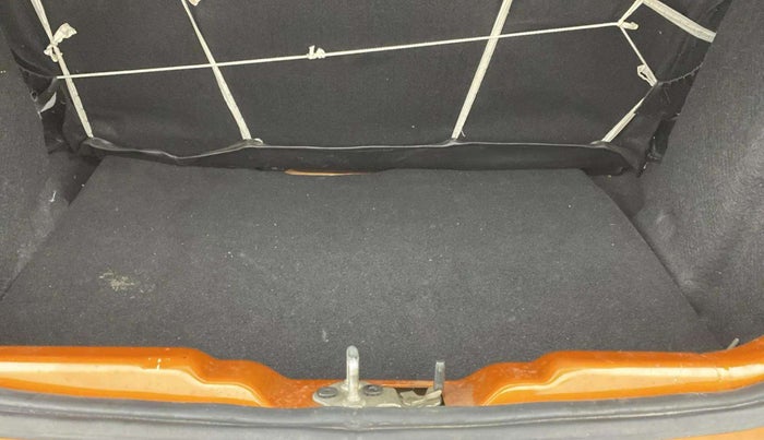 2018 Tata TIAGO NRG PETROL, Petrol, Manual, 32,406 km, Boot Inside