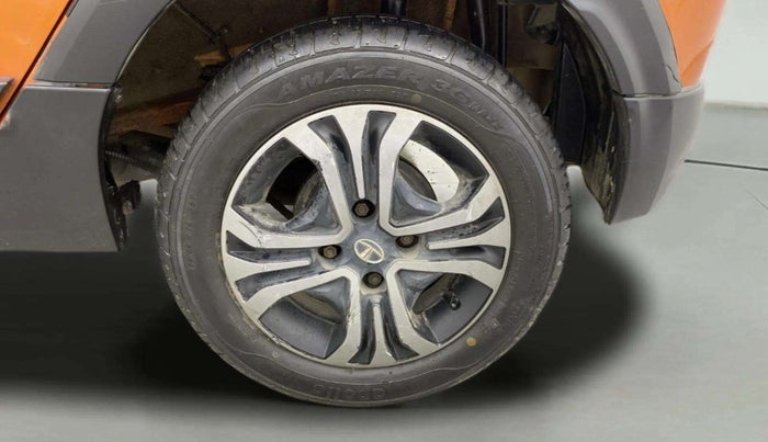 2018 Tata TIAGO NRG PETROL, Petrol, Manual, 32,406 km, Left Rear Wheel