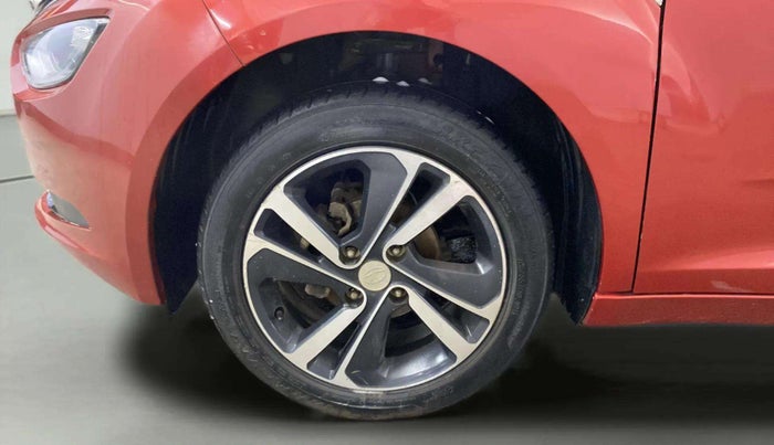 2021 Tata ALTROZ XZ PETROL, Petrol, Manual, 69,534 km, Left Front Wheel