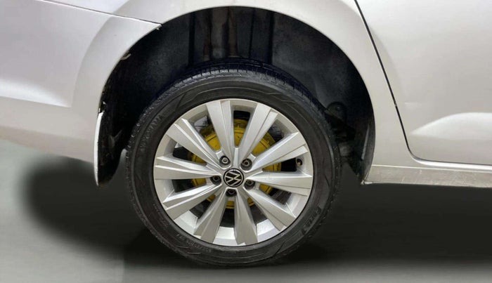 2022 Volkswagen VIRTUS COMFORTLINE TSI 1.0 MT, Petrol, Manual, 47,109 km, Right Rear Wheel