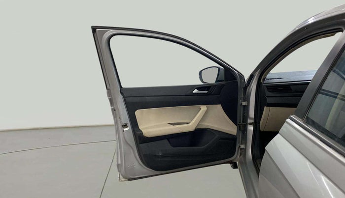 2022 Volkswagen VIRTUS COMFORTLINE TSI 1.0 MT, Petrol, Manual, 47,109 km, LHS Front Door