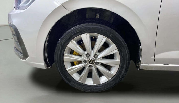 2022 Volkswagen VIRTUS COMFORTLINE TSI 1.0 MT, Petrol, Manual, 47,109 km, Left Front Wheel