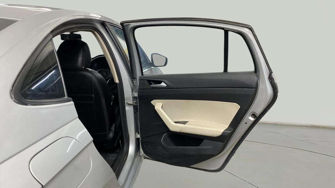 2022 Volkswagen VIRTUS COMFORTLINE TSI 1.0 MT, Petrol, Manual, 48,368 km, RHS Rear Door
