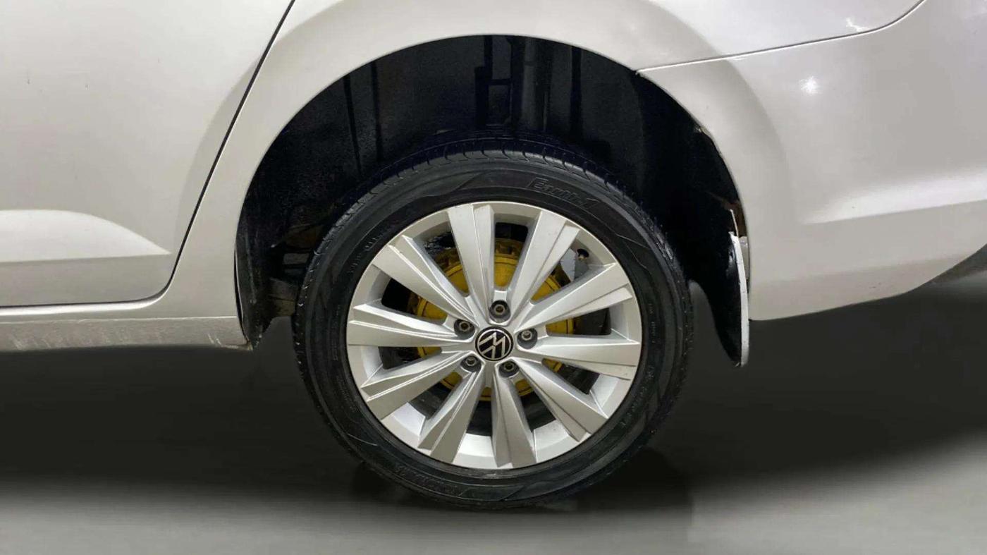2022 Volkswagen VIRTUS COMFORTLINE TSI 1.0 MT, Petrol, Manual, 48,368 km, Left Rear Wheel