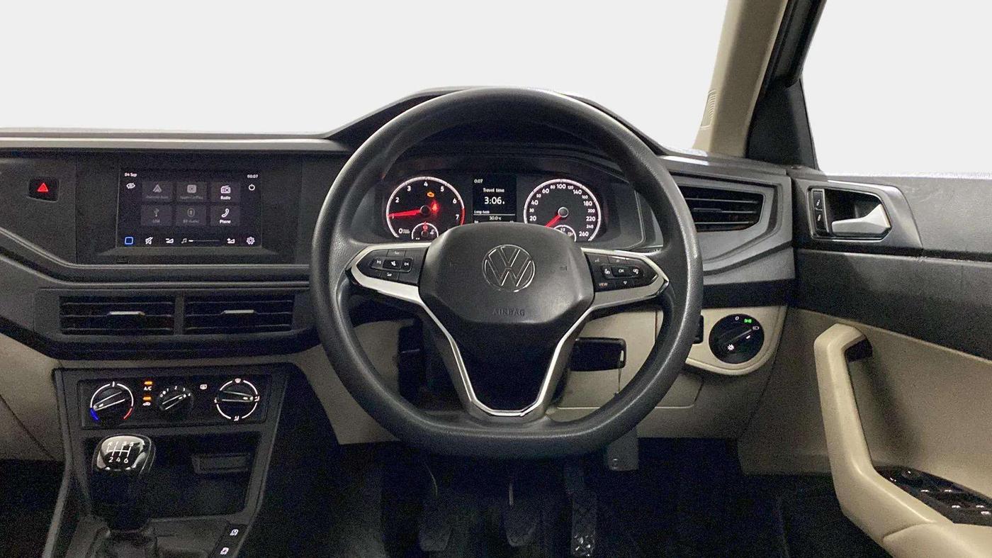 2022 Volkswagen VIRTUS COMFORTLINE TSI 1.0 MT, Petrol, Manual, 48,368 km, Steering Wheel Close Up