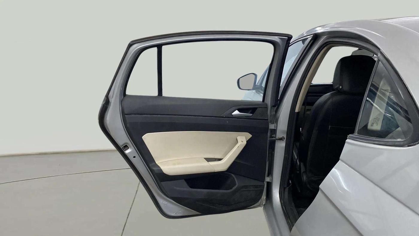 2022 Volkswagen VIRTUS COMFORTLINE TSI 1.0 MT, Petrol, Manual, 48,368 km, LHS Rear Door