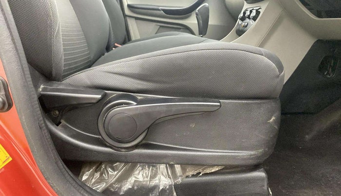 2019 Tata Tiago XZA PETROL, Petrol, Automatic, 53,321 km, Driver Side Adjustment Panel