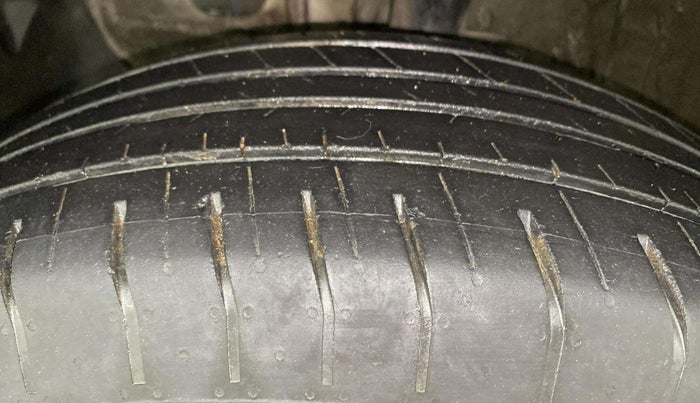 2023 Hyundai Creta S PLUS KNIGHT 1.5 PETROL, Petrol, Manual, 46,105 km, Left Front Tyre Tread