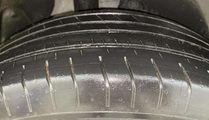 2023 Hyundai Creta S PLUS KNIGHT 1.5 PETROL, Petrol, Manual, 46,105 km, Right Rear Tyre Tread