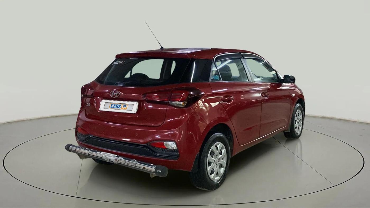 2020 Hyundai Elite i20 MAGNA PLUS 1.2, Petrol, Manual, 33,848 km, Right Back Diagonal
