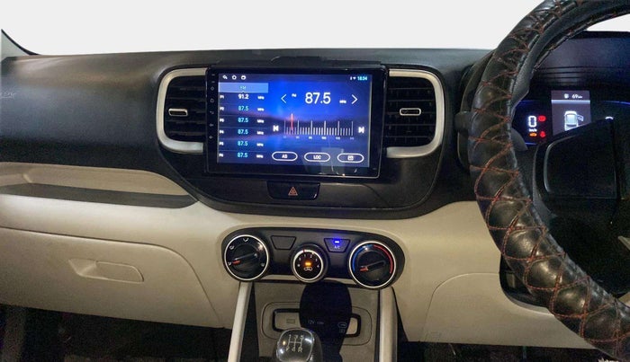 2023 Hyundai VENUE E (O) 1.2 , Petrol, Manual, 15,543 km, Air Conditioner