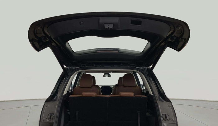 2020 MG HECTOR PLUS SHARP 1.5 PETROL TURBO CVT 6-STR, Petrol, Automatic, 75,932 km, Boot Door Open