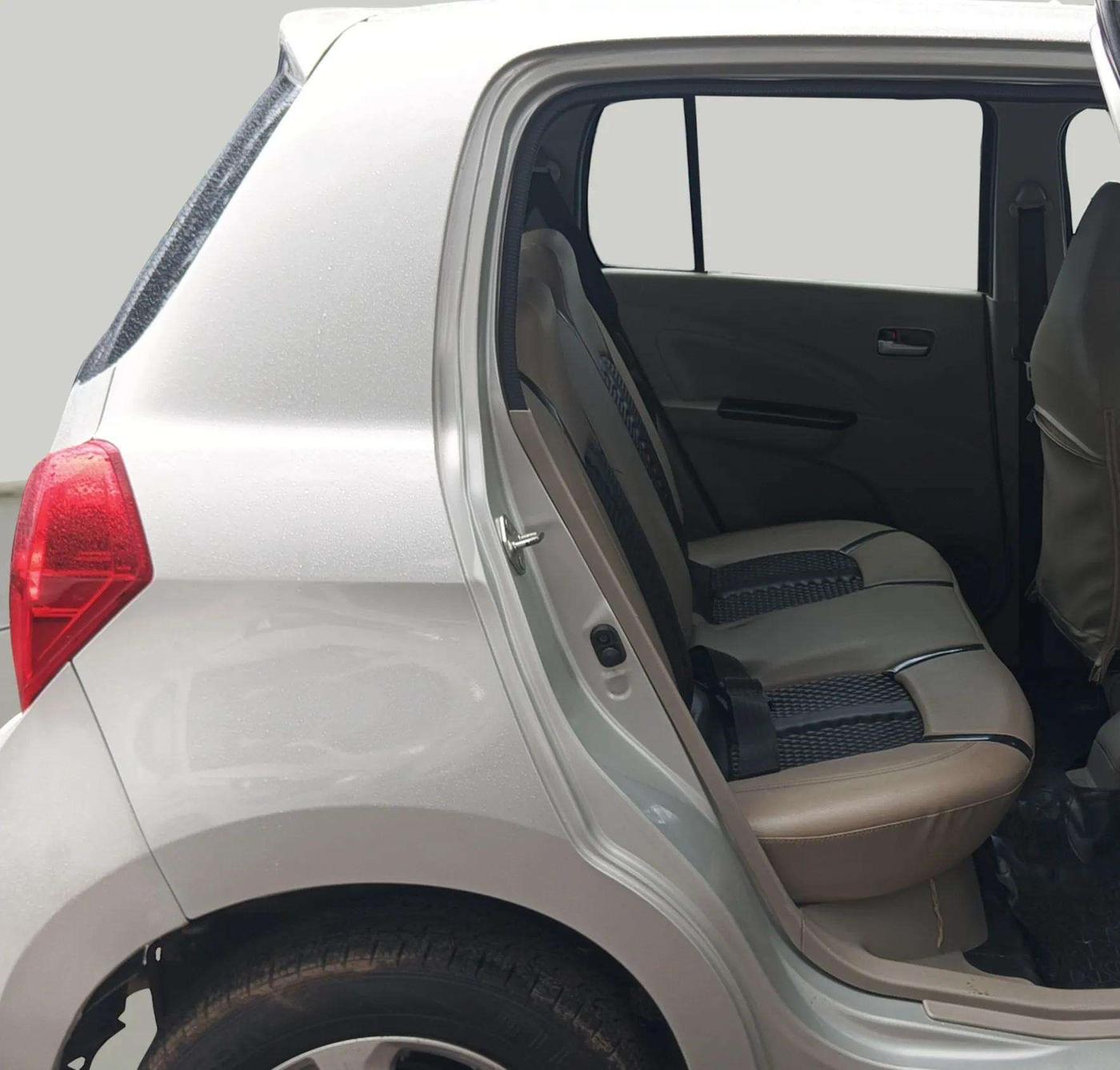 2016 Maruti Celerio ZXI (O), Petrol, Manual, 53,857 km, Right Side Rear Door Cabin