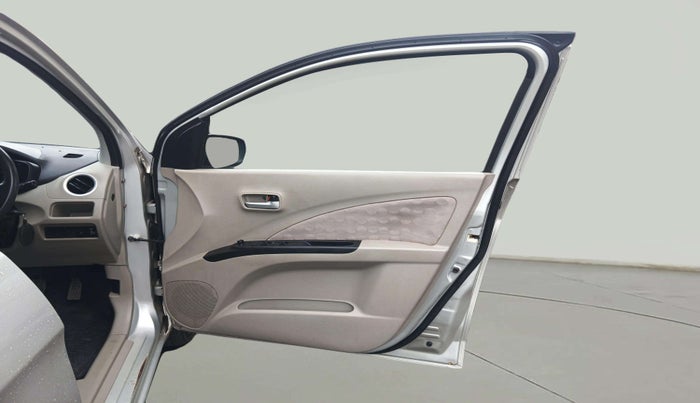 2016 Maruti Celerio ZXI (O), Petrol, Manual, 53,857 km, RHS Front Door