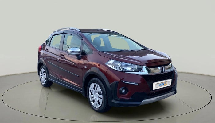 2017 Honda WR-V 1.5L I-DTEC S MT, Diesel, Manual, 93,099 km, Right Front Diagonal