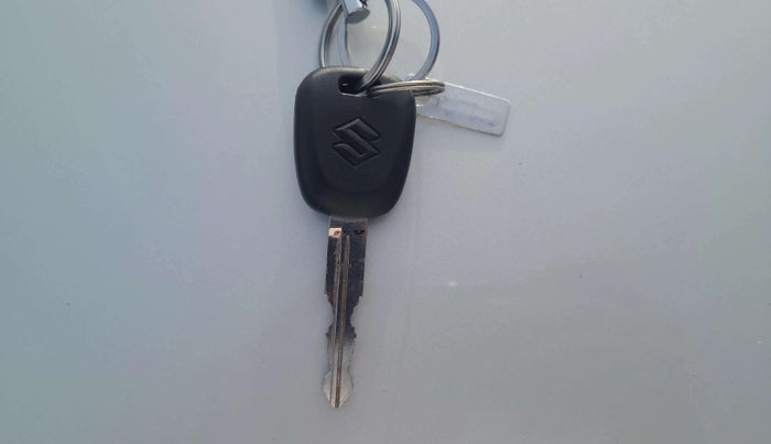 2023 Maruti Alto K10 VXI PLUS AMT, Petrol, Automatic, 27,049 km, Key Close Up