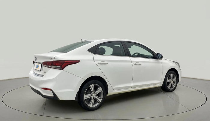 2018 Hyundai Verna 1.6 VTVT SX, Petrol, Manual, 87,527 km, Right Back Diagonal