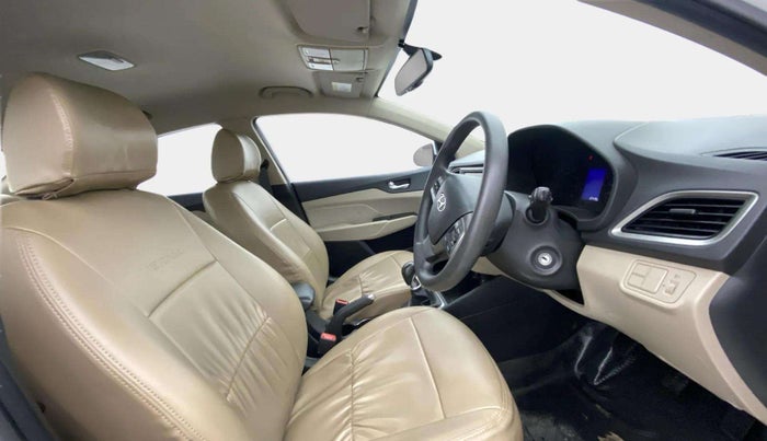 2018 Hyundai Verna 1.6 VTVT SX, Petrol, Manual, 87,527 km, Right Side Front Door Cabin