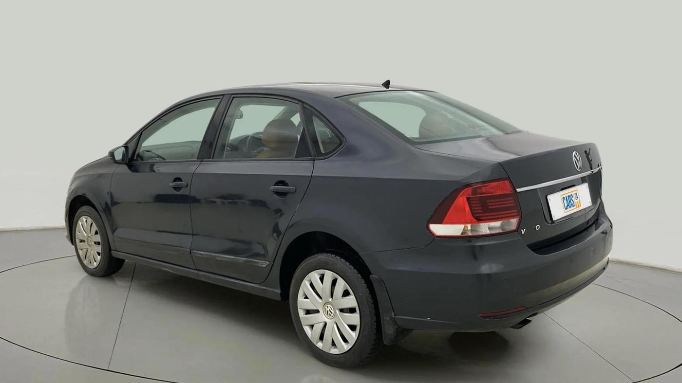 2016 Volkswagen Vento COMFORTLINE 1.2 TSI AT, Petrol, Automatic, 51,014 km, Left Back Diagonal