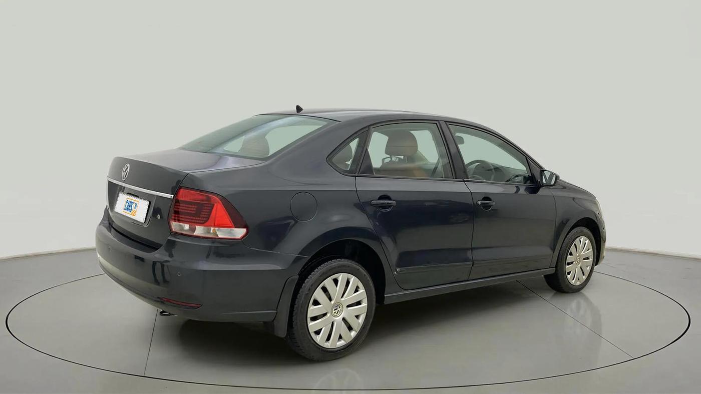 2016 Volkswagen Vento COMFORTLINE 1.2 TSI AT, Petrol, Automatic, 51,014 km, Right Back Diagonal