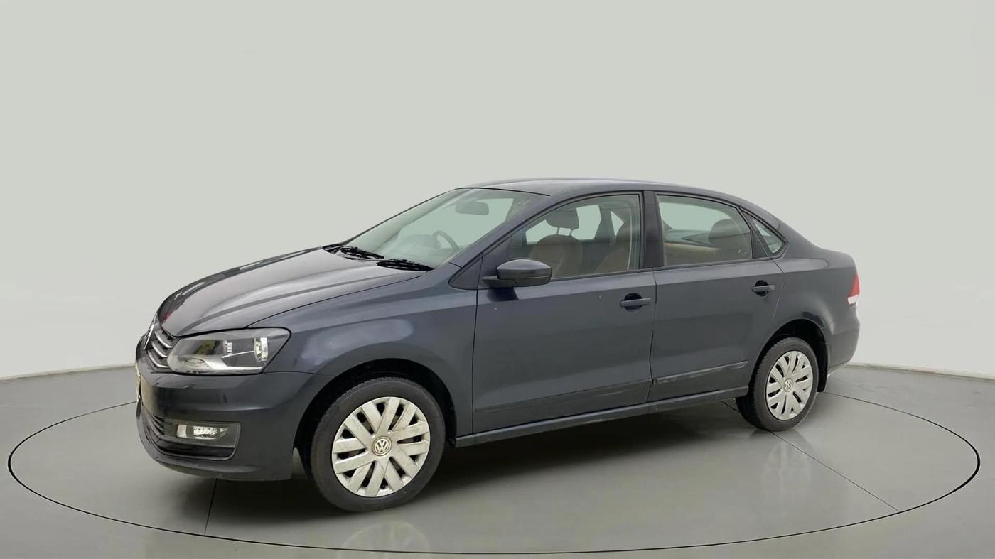 2016 Volkswagen Vento COMFORTLINE 1.2 TSI AT, Petrol, Automatic, 51,014 km, Left Front Diagonal