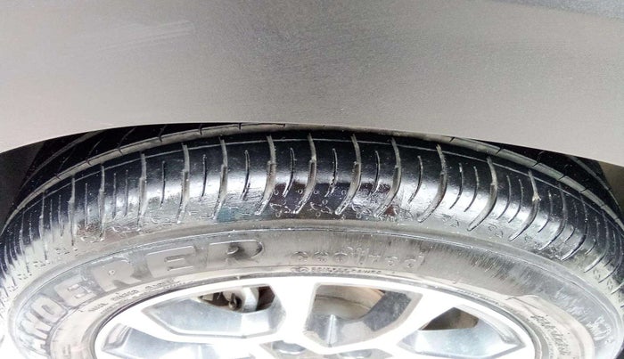 2024 Maruti XL6 ZETA CNG, CNG, Manual, 24,007 km, Left Front Tyre Tread