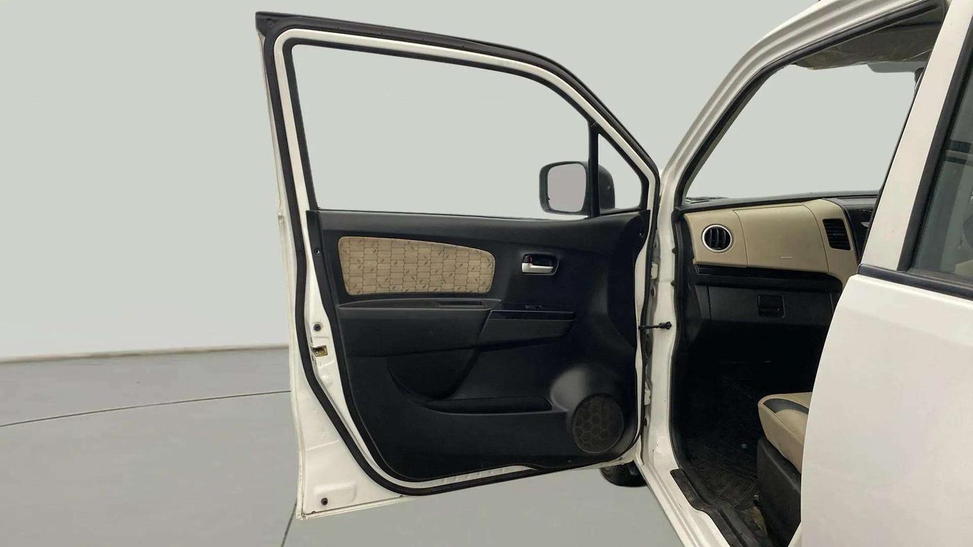 2018 Maruti Wagon R 1.0 VXI, Petrol, Manual, 32,002 km, LHS Front Door