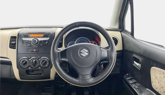 2018 Maruti Wagon R 1.0 VXI, Petrol, Manual, 32,002 km, Steering Wheel Close Up