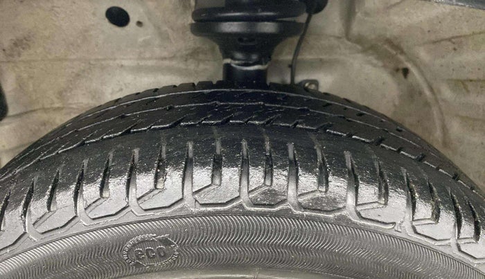 2018 Maruti Wagon R 1.0 VXI, Petrol, Manual, 32,002 km, Left Front Tyre Tread