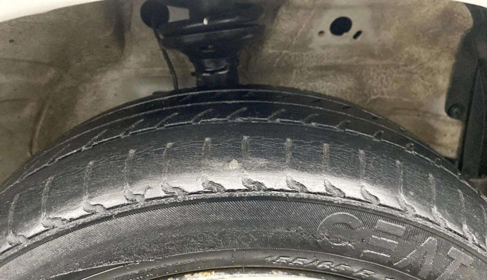 2018 Maruti Wagon R 1.0 VXI, Petrol, Manual, 32,002 km, Right Front Tyre Tread