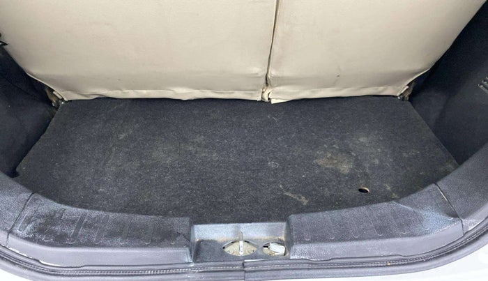 2018 Maruti Wagon R 1.0 VXI, Petrol, Manual, 32,002 km, Boot Inside