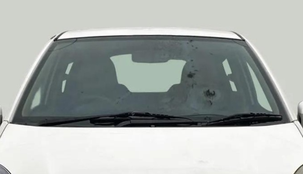 2014 Honda Brio VX MT, Petrol, Manual, 54,104 km, Front Windshield