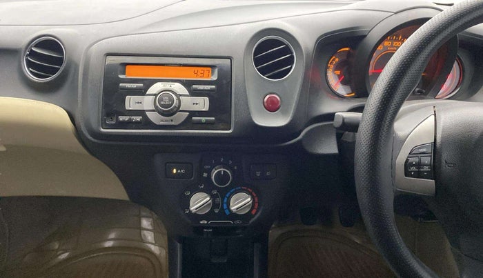 2014 Honda Brio VX MT, Petrol, Manual, 54,104 km, Air Conditioner