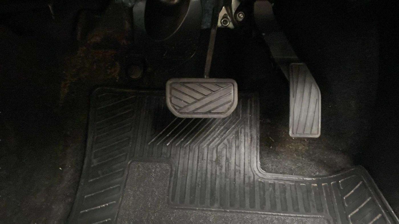 2022 Maruti S PRESSO VXI PLUS (O) AMT, Petrol, Automatic, 15,591 km, Pedals