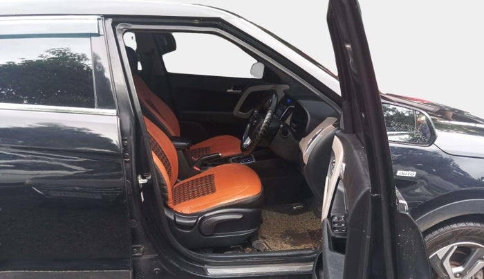 2018 Hyundai Creta SX AT 1.6 DIESEL, Diesel, Automatic, 88,411 km, Right Side Front Door Cabin