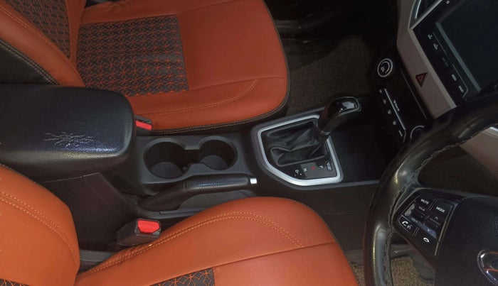 2018 Hyundai Creta SX AT 1.6 DIESEL, Diesel, Automatic, 88,411 km, Gear Lever