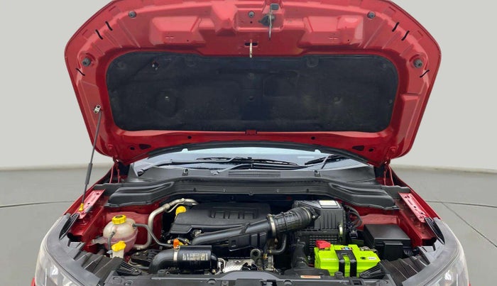 2020 Mahindra XUV300 W6 1.2 PETROL, Petrol, Manual, 40,600 km, Open Bonet