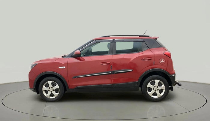 2020 Mahindra XUV300 W6 1.2 PETROL, Petrol, Manual, 40,600 km, Left Side