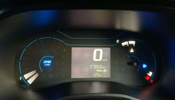 2021 Renault Kwid RXT 1.0 (O), Petrol, Manual, 37,831 km, Odometer Image