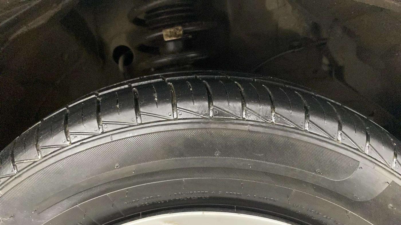 2024 Maruti S PRESSO VXI (O) AMT, Petrol, Automatic, 7,052 km, Right Front Tyre Tread