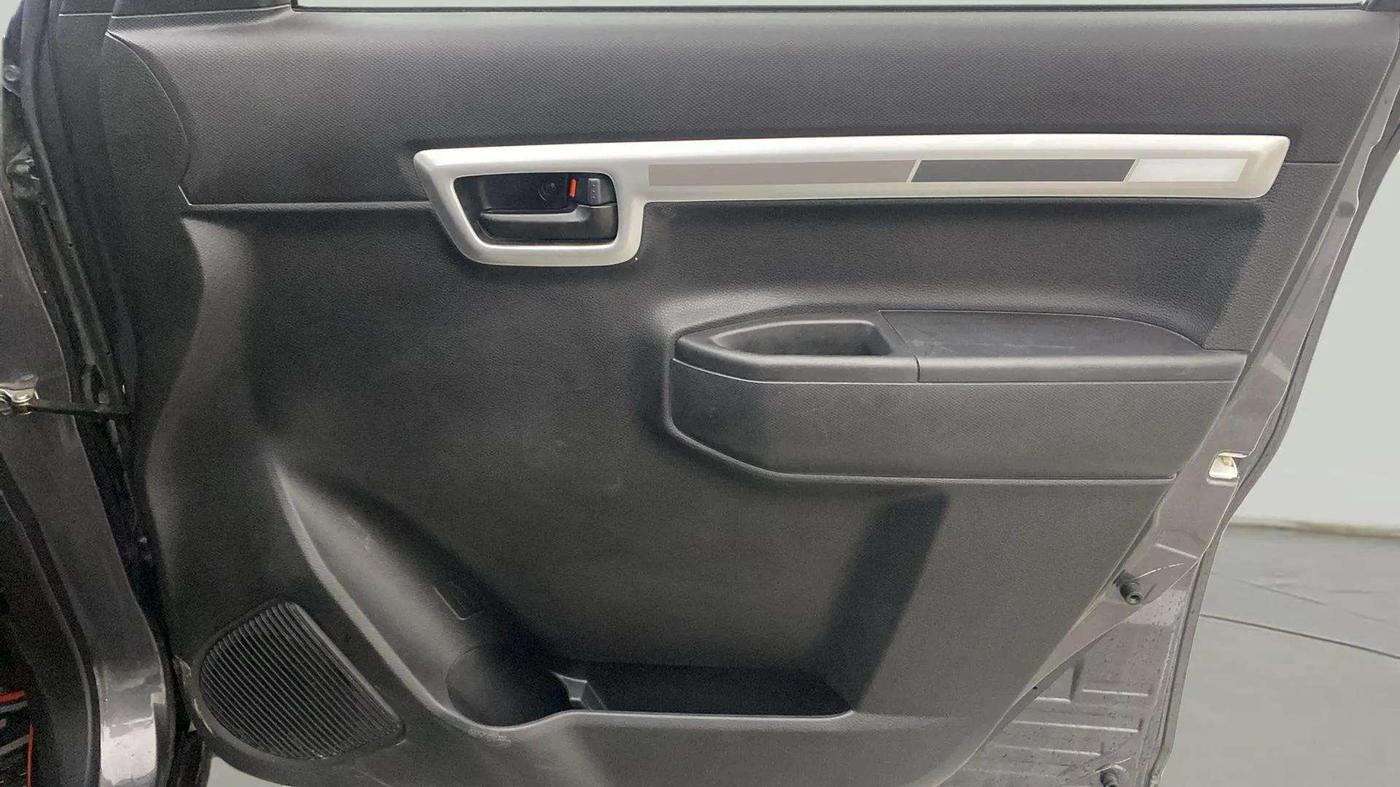 2024 Maruti S PRESSO VXI (O) AMT, Petrol, Automatic, 7,052 km, Driver Side Door Panels Control