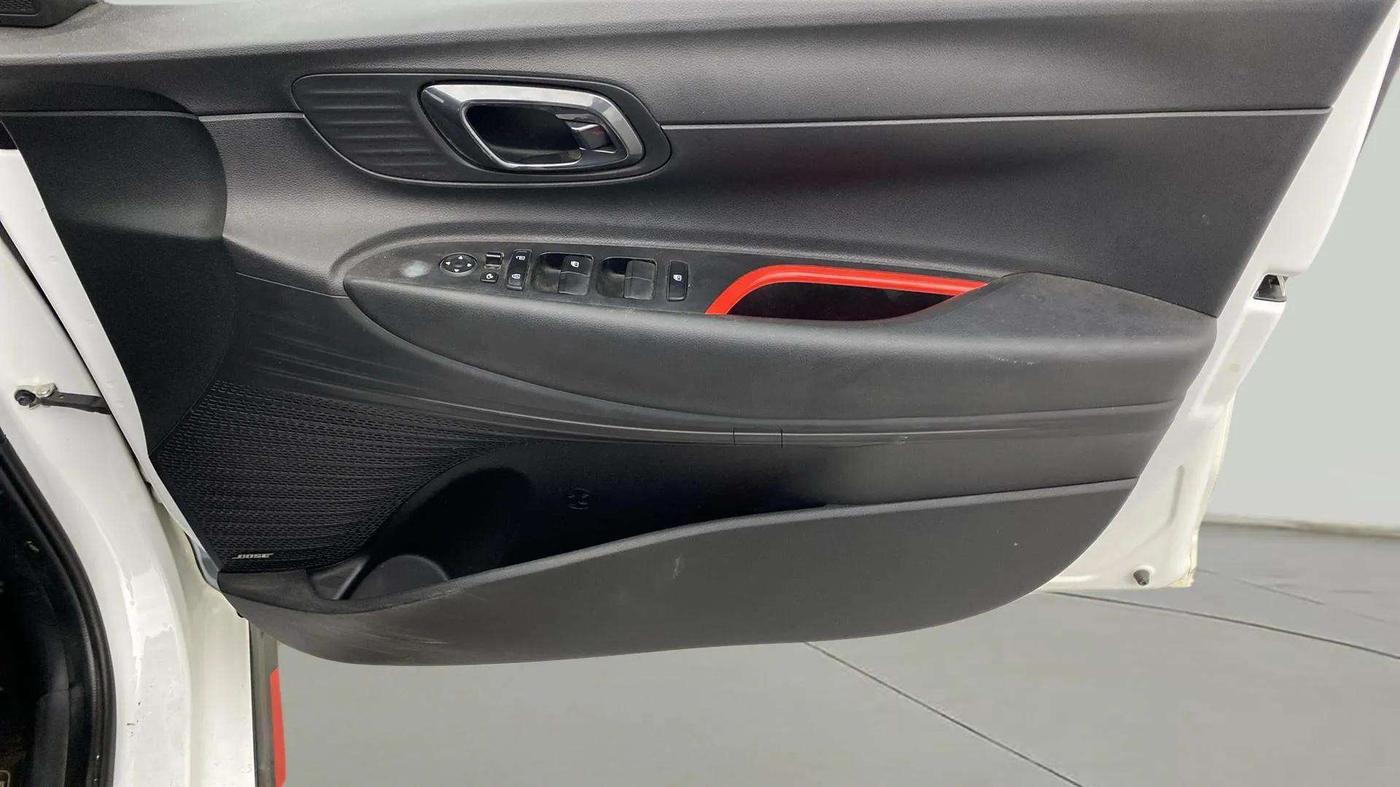 2022 Hyundai NEW I20 N LINE N8 1.0 TURBO GDI IMT, Petrol, Manual, 21,021 km, Driver Side Door Panels Control