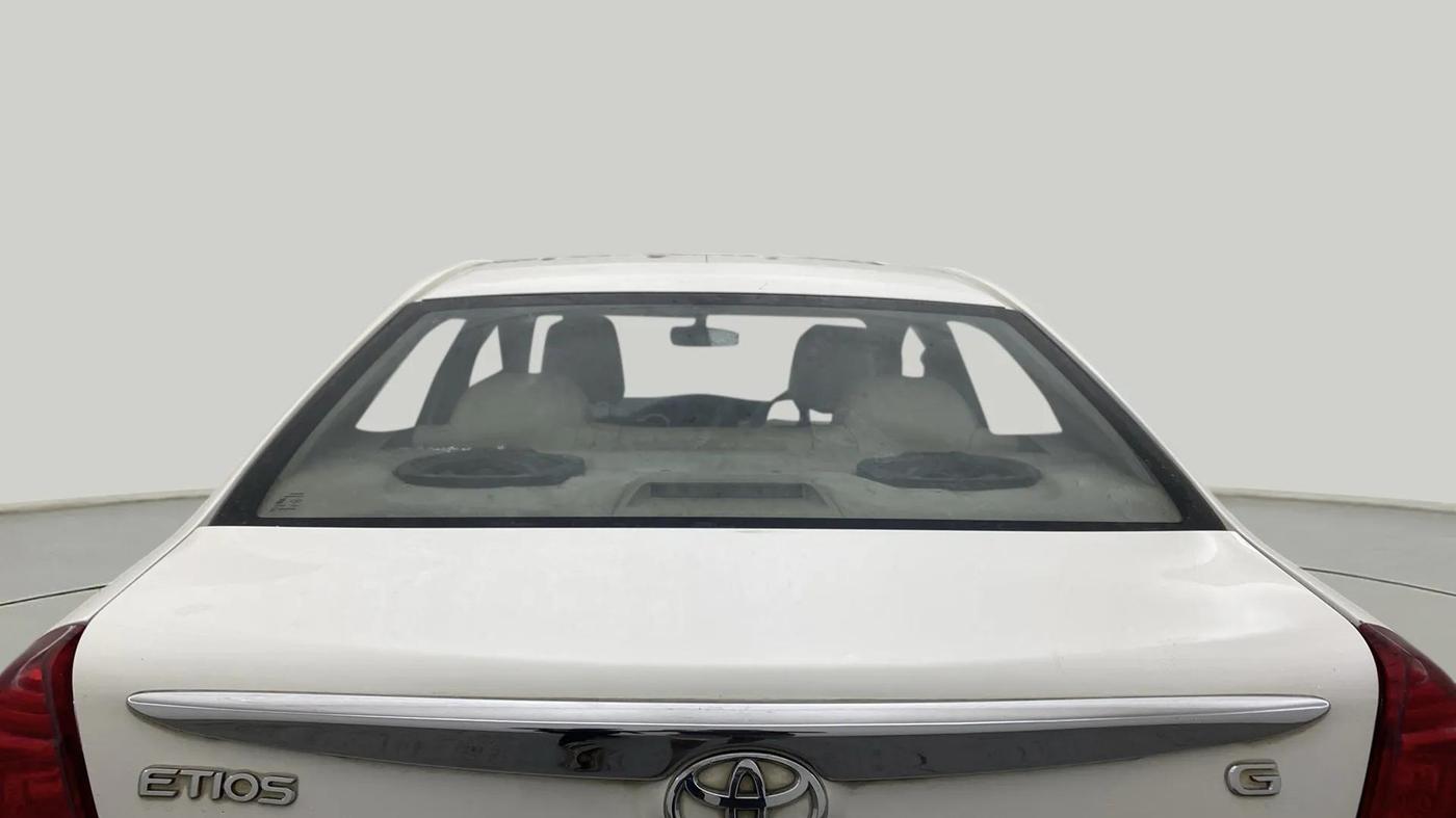 2013 Toyota Etios G, Petrol, Manual, 57,884 km, Rear Windshield