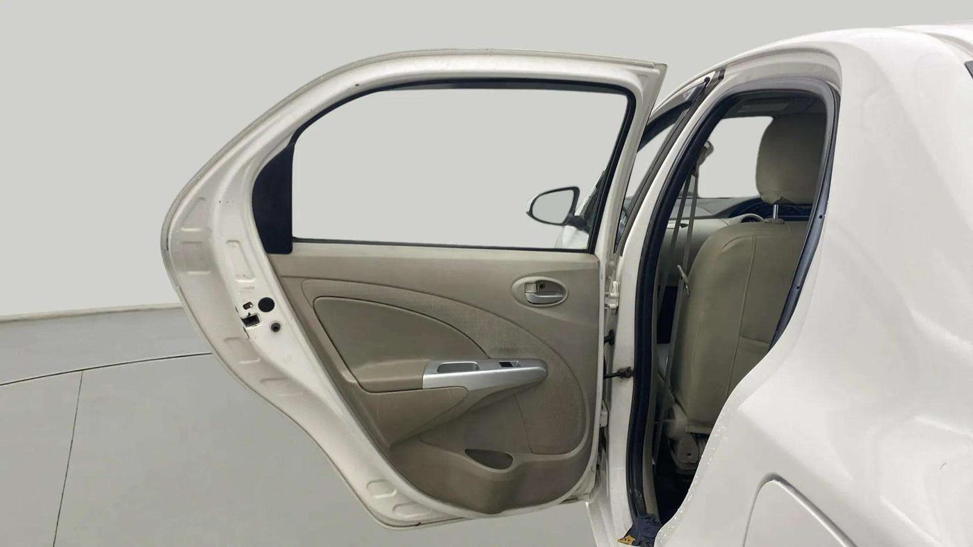 2013 Toyota Etios G, Petrol, Manual, 57,884 km, LHS Rear Door