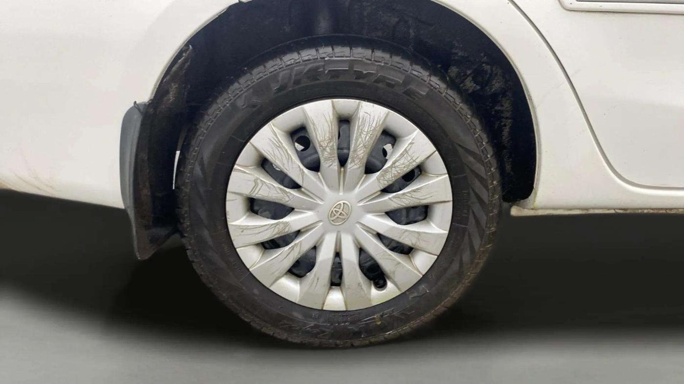 2013 Toyota Etios G, Petrol, Manual, 57,884 km, Right Rear Wheel